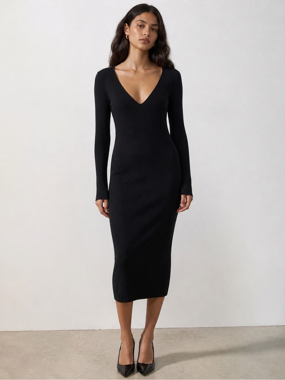 Aritzia Wilfred Free Black V-Neck Ribbed Midi Dress Sz Small